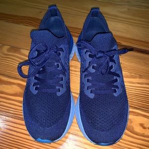 Nike Flyknit Epic React